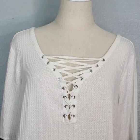 MAURICES Striped Lace Up Long Sleeve Knit Top! Size XXL - Picture 4 of 11